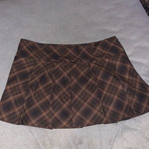 brown plaid skater skirt